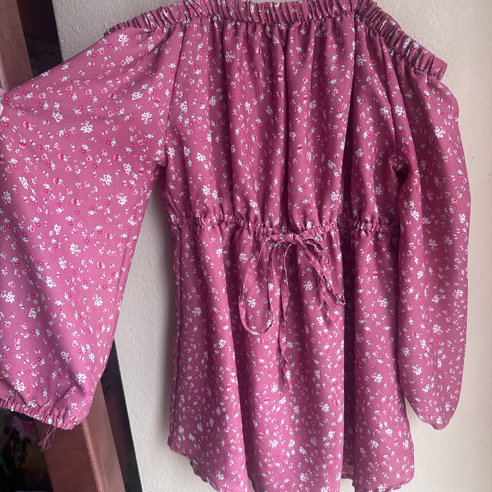 Farmy/floral shirt!